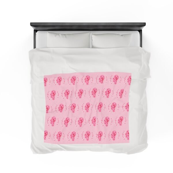 Cowgirl Velveteen Blanket, Pink Plush Throw for Girls - Western Theme Cozy Bedding, Home Decor, Gift Idea, Cowgirl Bedroom Decor, Kids - Image 24